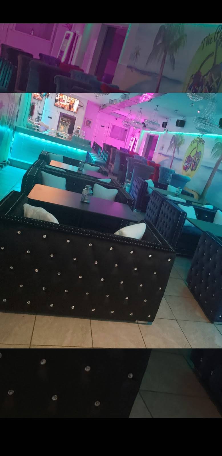 Peppers hookah Lounge & GENTLEMENS CLUB | restaurant | 2643 W Sergeant St, Philadelphia, PA 19132, USA | 2674437654 OR +1 267-443-7654