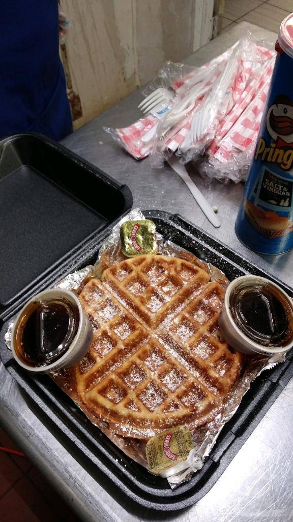 Detroit Wing Spot | restaurant | 12829 Harper Ave, Detroit, MI 48213, USA | 3132460788 OR +1 313-246-0788