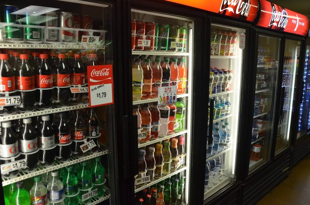 Halfway Market | restaurant | 11840 Hwy 641 S, Springville, TN 38256, USA | 7316442791 OR +1 731-644-2791