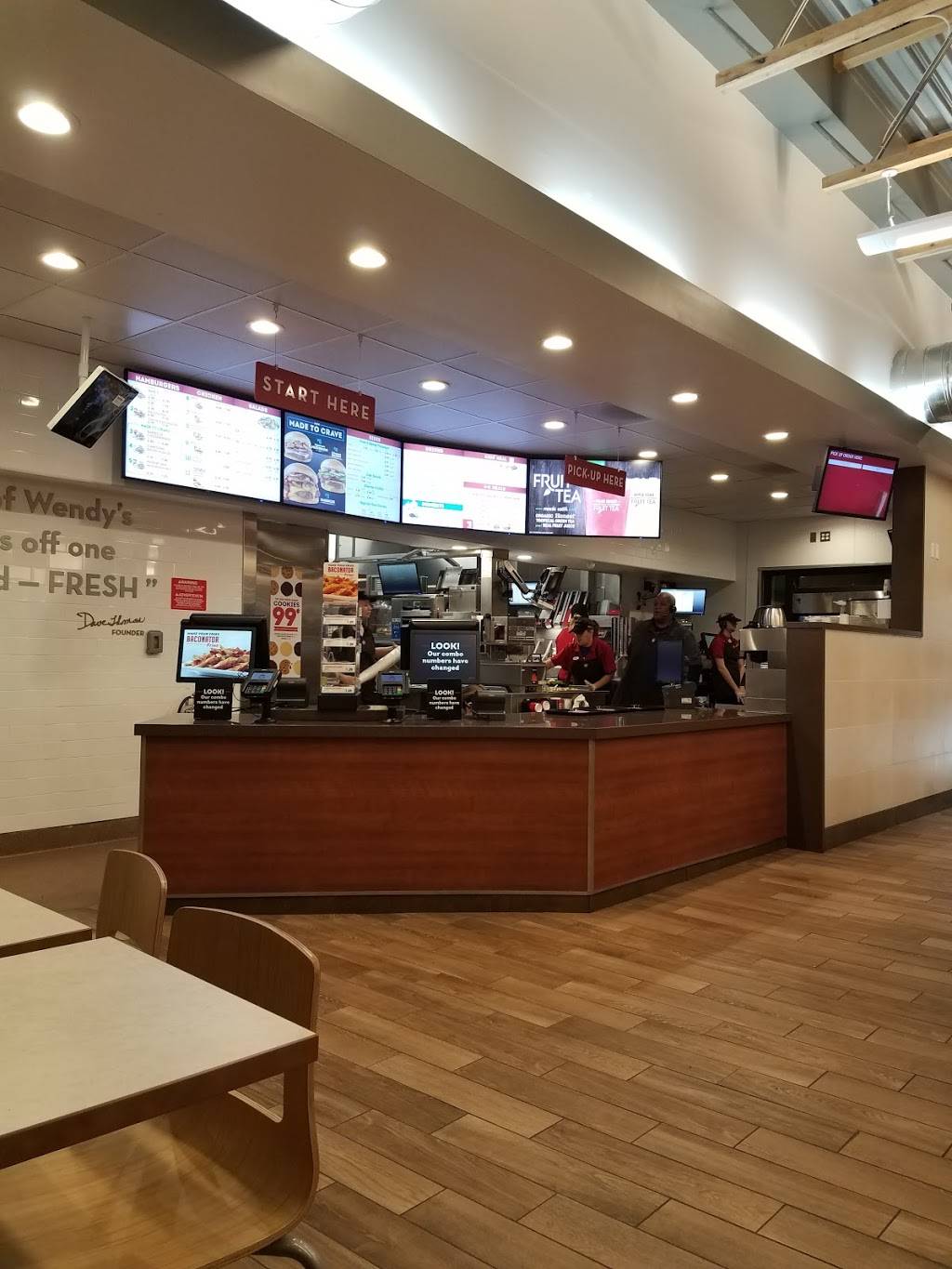 Wendys | restaurant | 609 W 7th St, Augusta, KS 67010, USA | 3167753672 OR +1 316-775-3672