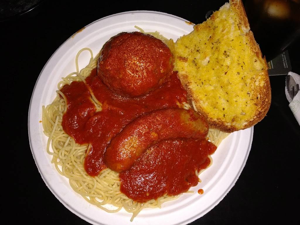 Danas Crossroads bar and grille | restaurant | 25 W Dr Martin Luther King Jr Blvd, Brooksville, FL 34601, USA | 3527972709 OR +1 352-797-2709