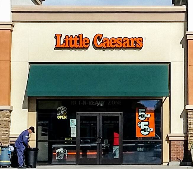 Little Caesars Pizza | meal takeaway | 2051 Rancho Valley Dr Ste 210, Pomona, CA 91766, USA | 9093970117 OR +1 909-397-0117