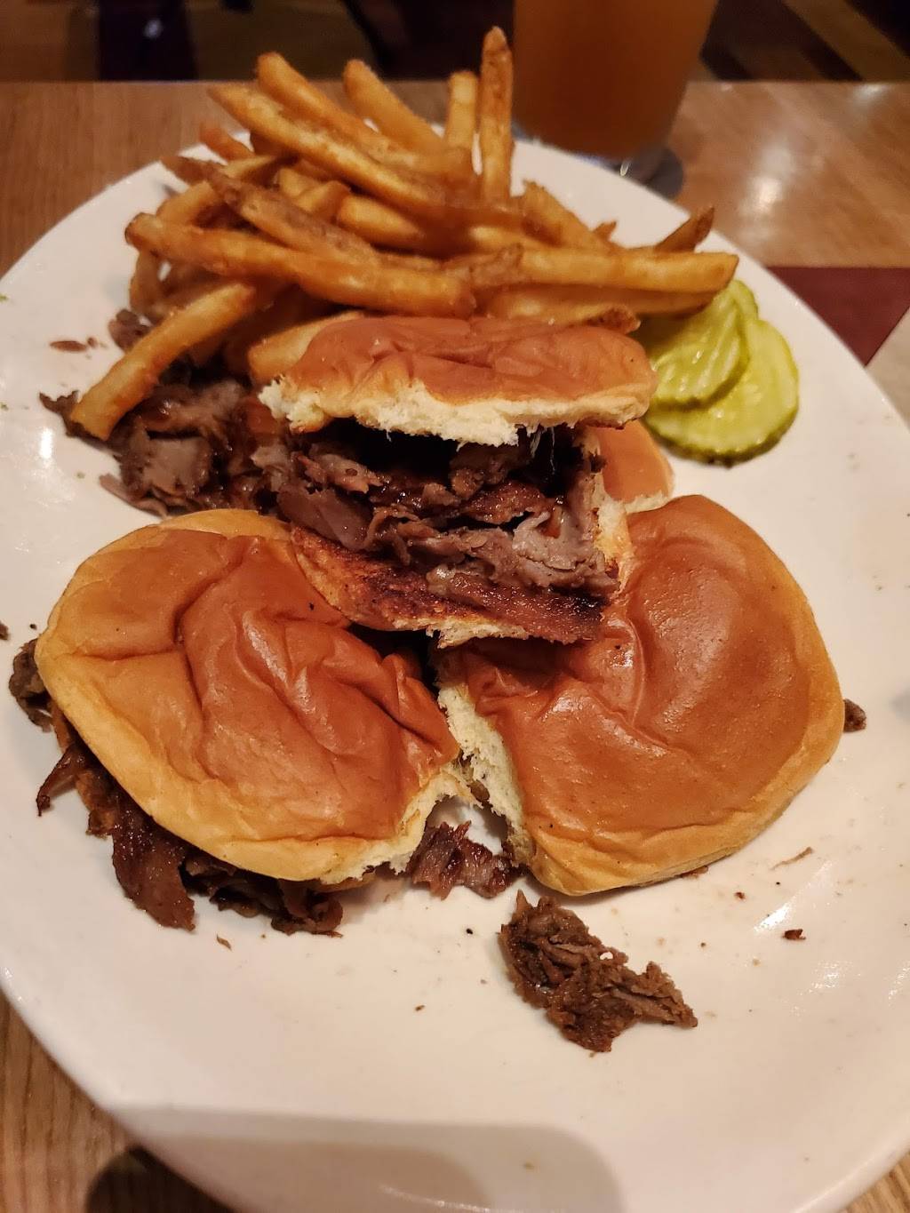 BJs Restaurant & Brewhouse | restaurant | 201 E Interstate 20, Arlington, TX 76018, USA | 8174655225 OR +1 817-465-5225