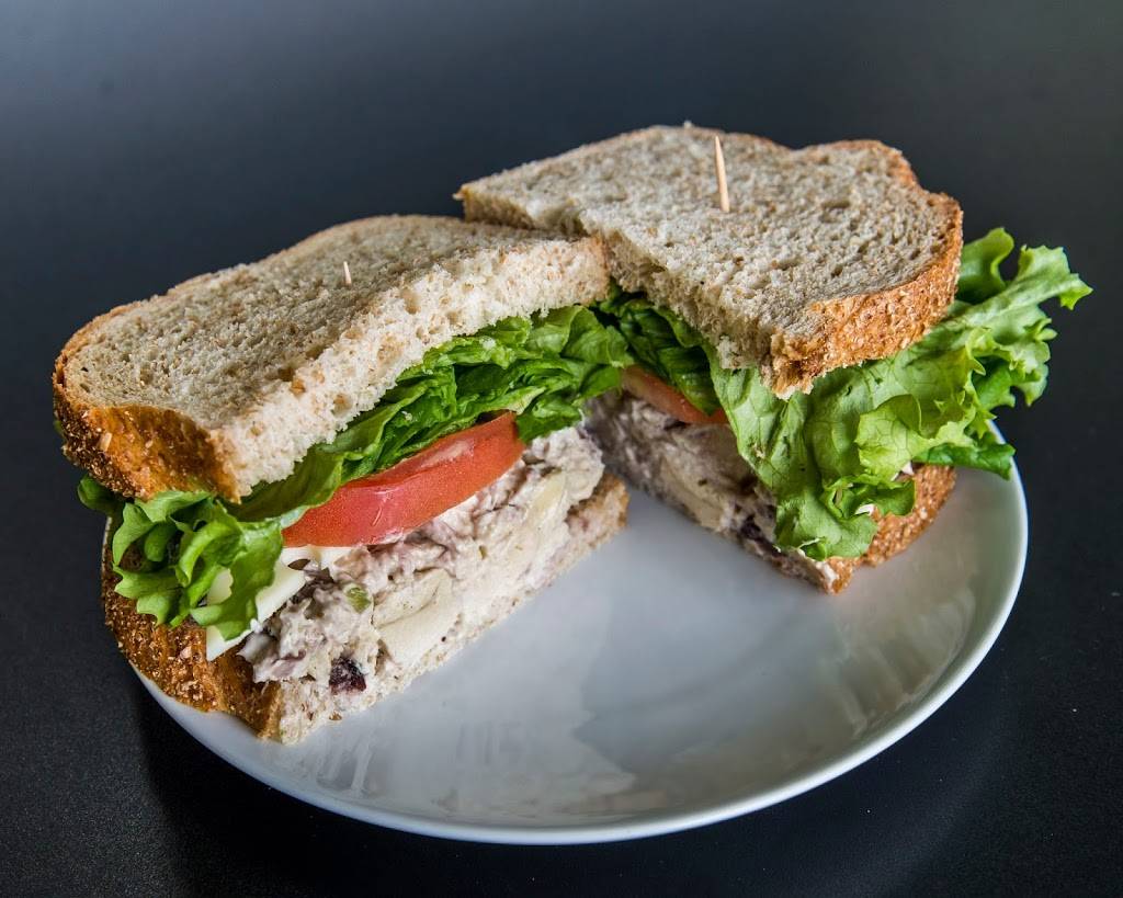 Gillys Craft Beer & Fine Wine | restaurant | 2009 Chapman Ave, Rockville, MD 20852, USA | 3017705515 OR +1 301-770-5515