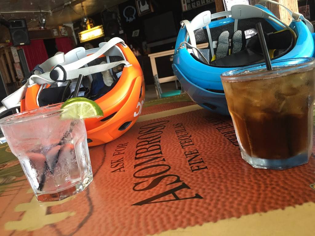 Knuckleheads Sports Bar & Grill | restaurant | 1717 N El Camino Real, San Clemente, CA 92672, USA | 9494922410 OR +1 949-492-2410