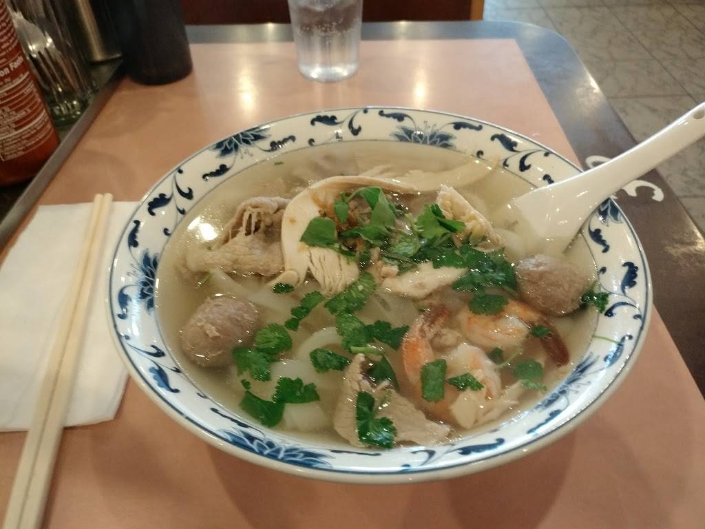 King Noodle | restaurant | 3577 El Camino Real, Santa Clara, CA 95051, USA | 4082618188 OR +1 408-261-8188