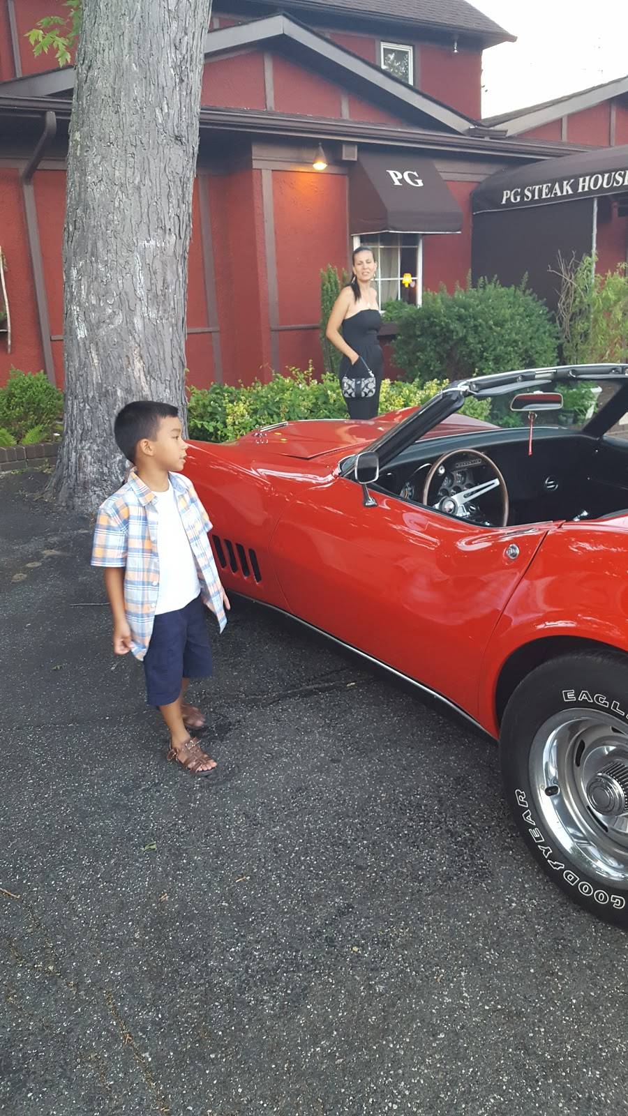 PG Steakhouse | restaurant | 1745 E Jericho Turnpike, Huntington, NY 11743, USA | 6314991005 OR +1 631-499-1005