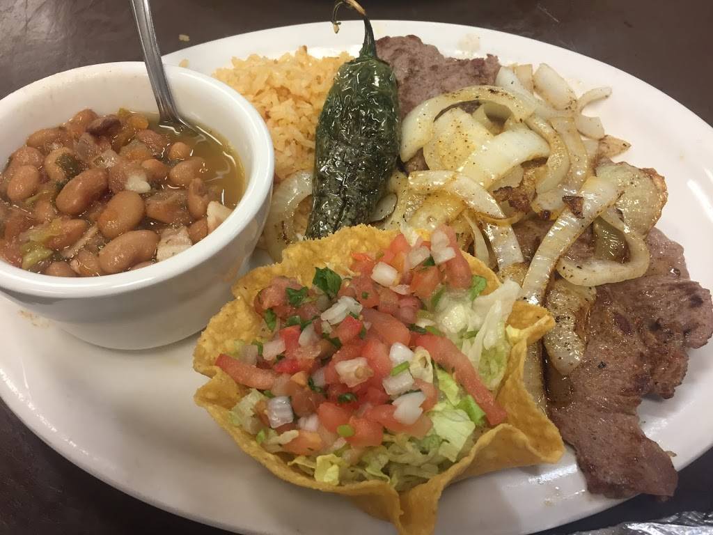 Lalitos Mexican Bar & Grill | restaurant | 4090 Johns Creek Pkwy, Suwanee, GA 30024, USA | 7704958734 OR +1 770-495-8734