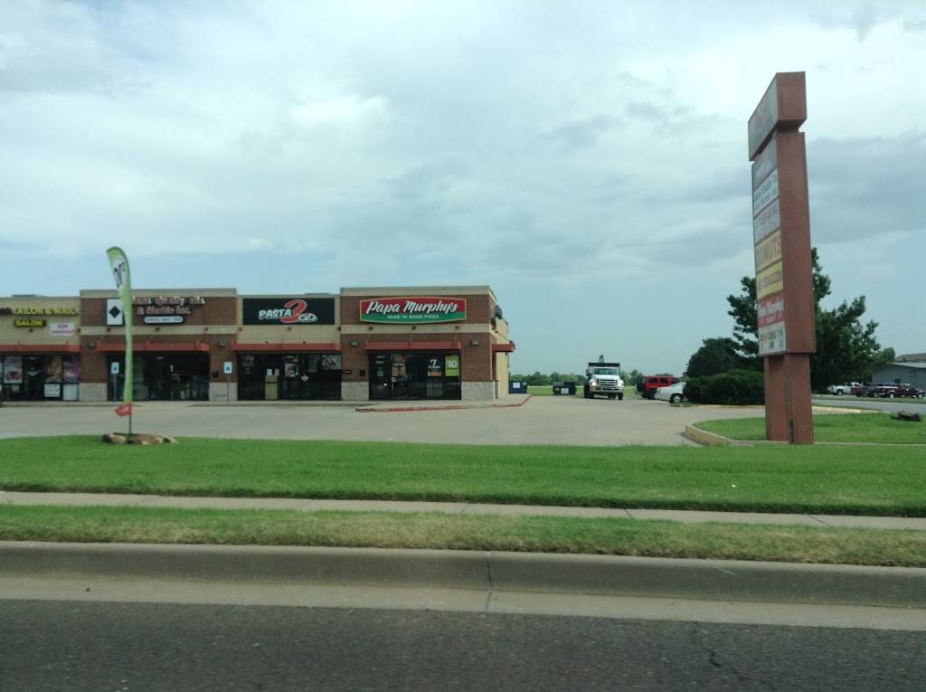 Papa Murphys Take N Bake Pizza | meal takeaway | 7755 W Hefner Rd Suite A, Oklahoma City, OK 73162, USA | 4057207272 OR +1 405-720-7272
