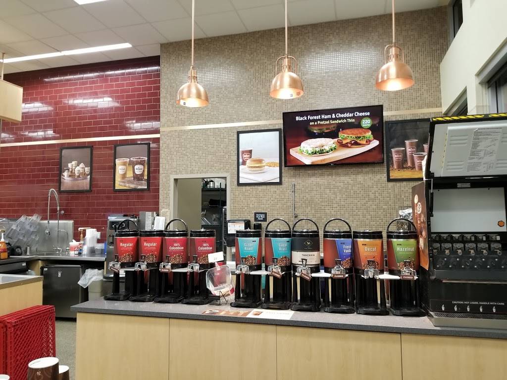Wawa | cafe | 3650 34th St N, St. Petersburg, FL 33713, USA | 7275215627 OR +1 727-521-5627