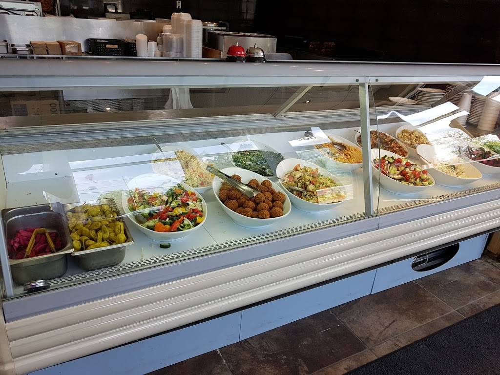 Chez Elie | restaurant | 1280 Avenue Bourgogne, Chambly, QC J3L 1X9, Canada | 4504470808 OR +1 450-447-0808