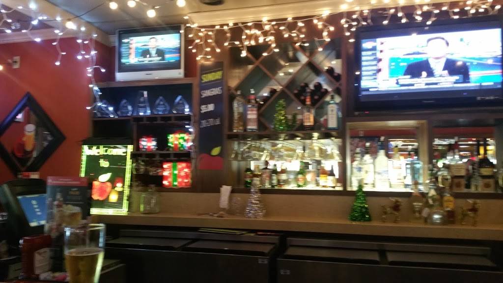 Applebees Grill + Bar | restaurant | 1921 Vaughn Rd, Wood River, IL 62095, USA | 6182581051 OR +1 618-258-1051