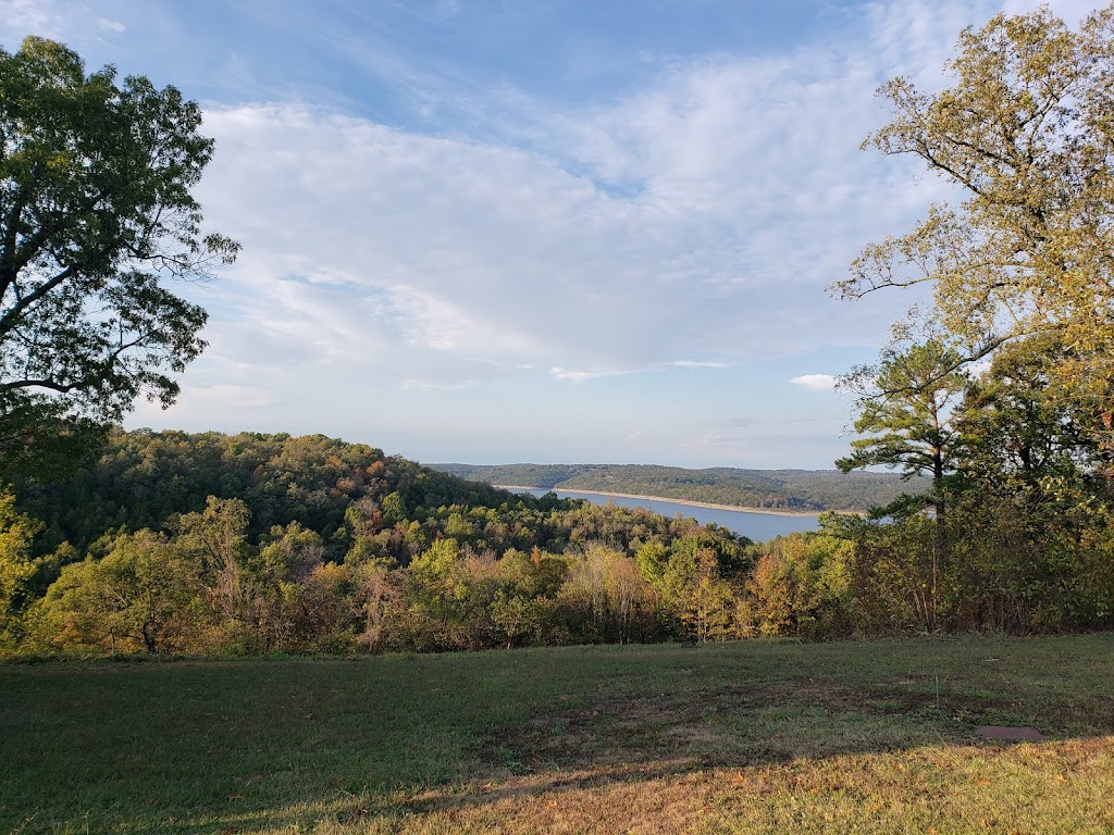 Freds Fish House | restaurant | 44 Hwy 101 Cutoff, Mountain Home, AR 72653, USA | 8704925958 OR +1 870-492-5958