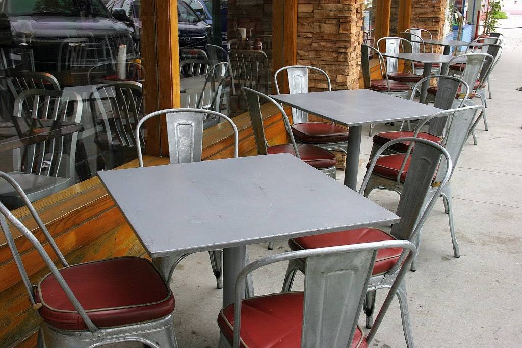 Zekes Smokehouse | meal delivery | 2209 Honolulu Ave, Montrose, CA 91020, USA | 8189577045 OR +1 818-957-7045