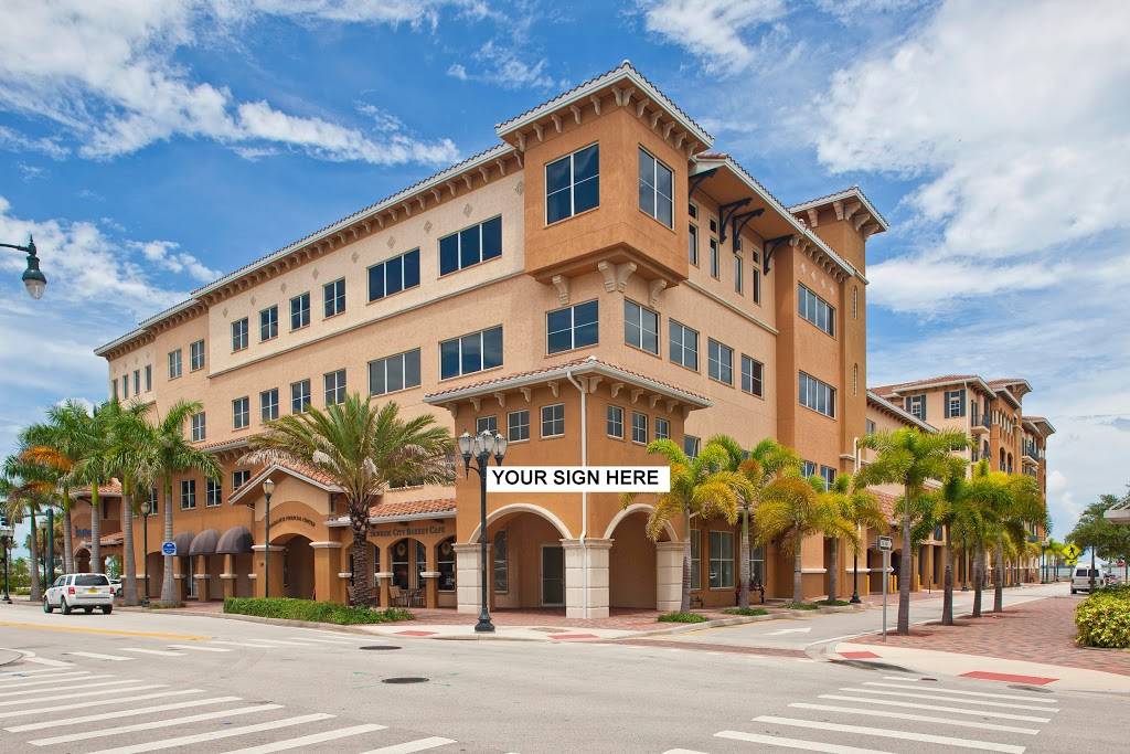 Renaissance On the River | restaurant | 20 Orange Ave, Fort Pierce, FL 34950, USA | 7724615555 OR +1 772-461-5555