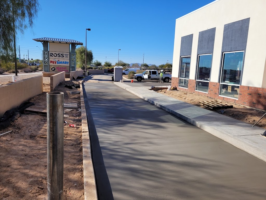 KFC | restaurant | 16980 W Yuma Rd, Goodyear, AZ 85338, USA | 5204855546 OR +1 520-485-5546