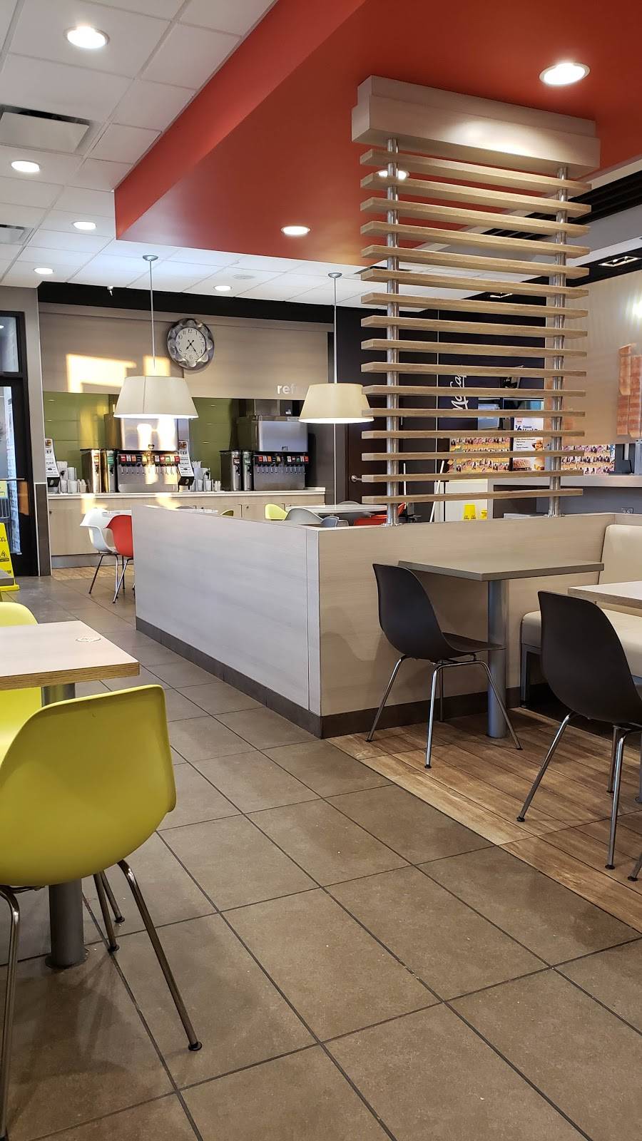 McDonalds | cafe | 9191 IL-140, Hamel, IL 62046, USA | 6186332131 OR +1 618-633-2131