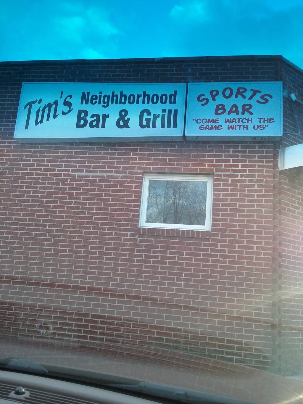 Tims Bar and Grill | restaurant | 445 N Ohio Ave, Fremont, OH 43420, USA | 4192086004 OR +1 419-208-6004