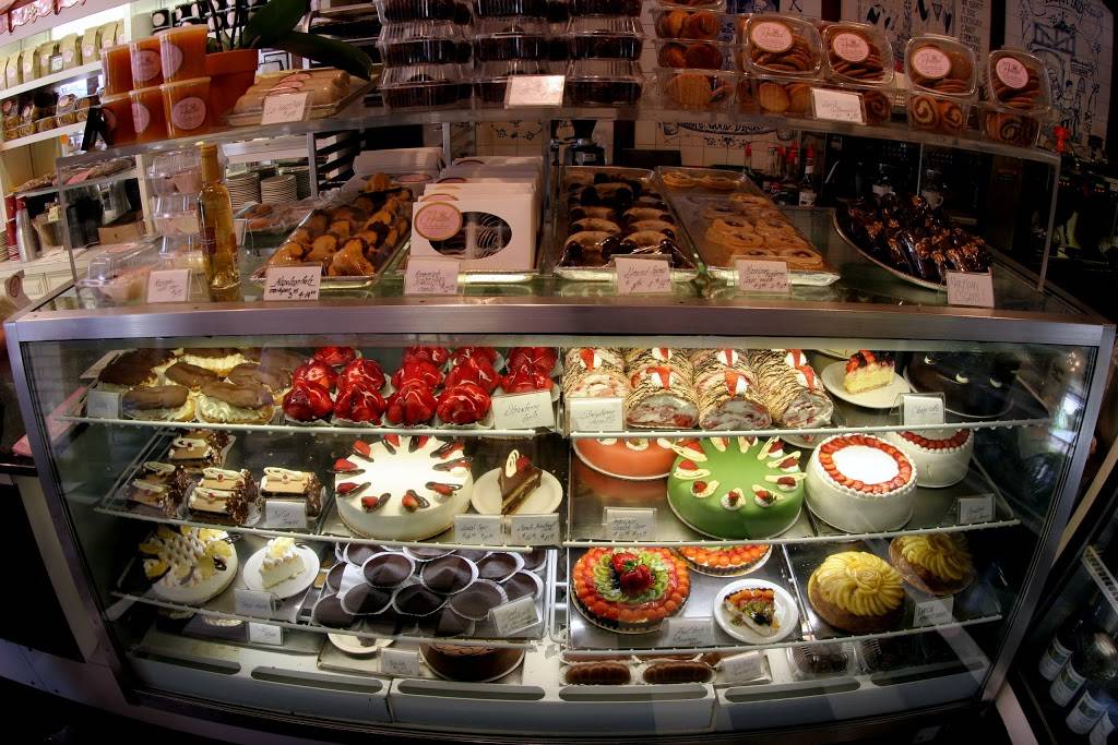 The Andersens | bakery | 1106 State St, Santa Barbara, CA 93101, USA | 8059625085 OR +1 805-962-5085