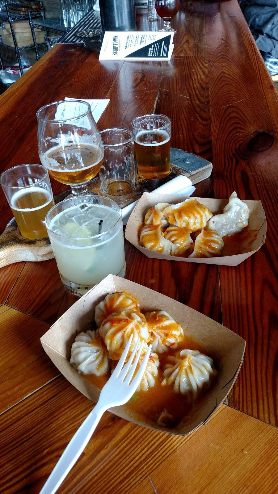 Kathmandu Momo Station Blackstone | restaurant | 3924 ½, Farnam St, Omaha, NE 68131, USA | 4025946004 OR +1 402-594-6004