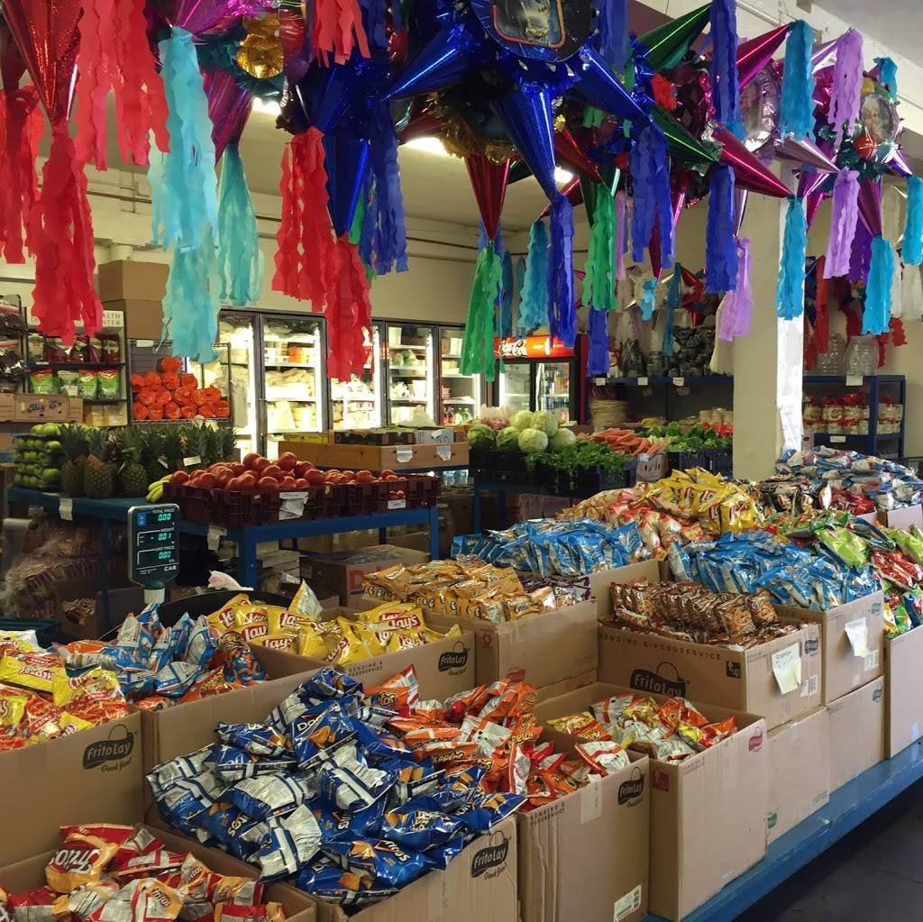 Vidal Produce Wholesale | meal takeaway | 2401 E 27th St, Vernon, CA 90058, USA | 3235871072 OR +1 323-587-1072