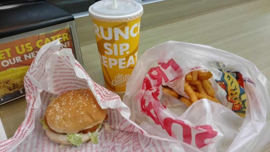 Churchs Chicken | restaurant | 1904 N Young Blvd, Chiefland, FL 32626, USA | 3524937740 OR +1 352-493-7740