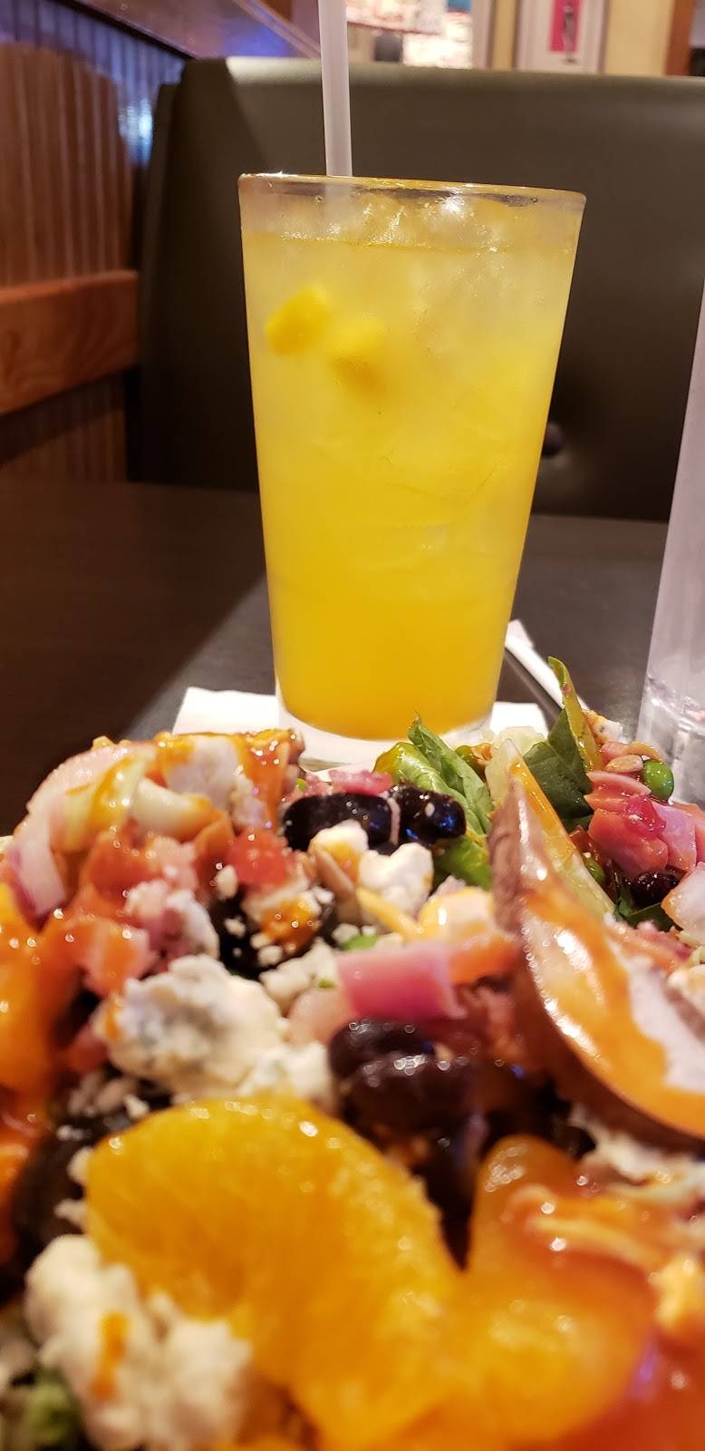 Ruby Tuesday | restaurant | 3887 W Hillsboro Blvd, Deerfield Beach, FL 33442, USA | 9547258151 OR +1 954-725-8151