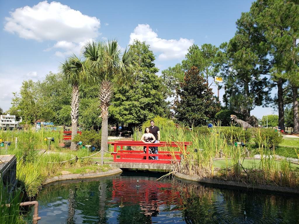 Celebration Station | restaurant | 10111 Gwenadele Ave, Baton Rouge, LA 70816, USA | 2259247888 OR +1 225-924-7888