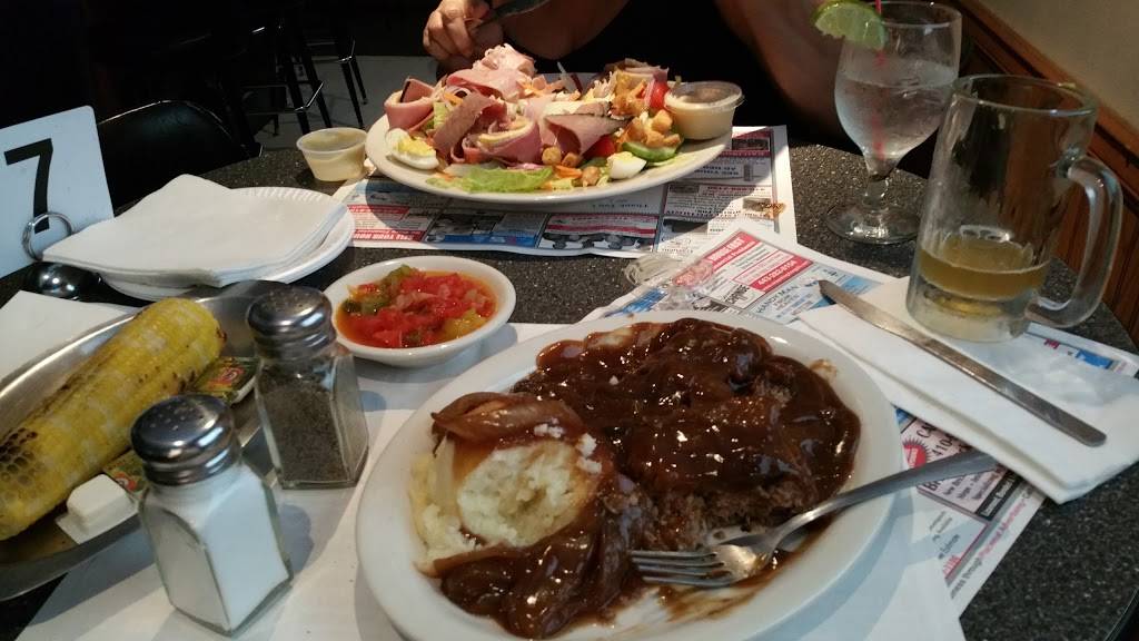 Patricks Bar & Grill | restaurant | 520 Eastern Blvd, Essex, MD 21221, USA | 4107805285 OR +1 410-780-5285