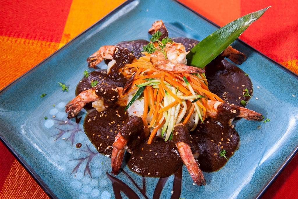 Mole De Los Reyes | restaurant | 6242 Maywood Ave, Bell, CA 90201, USA | 3235885536 OR +1 323-588-5536