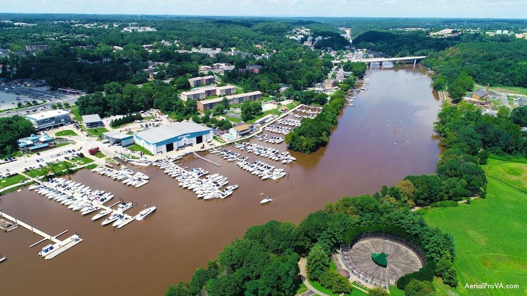 Prince William Marina | restaurant | 12849 Gordon Blvd, Woodbridge, VA 22192, USA | 7034946611 OR +1 703-494-6611