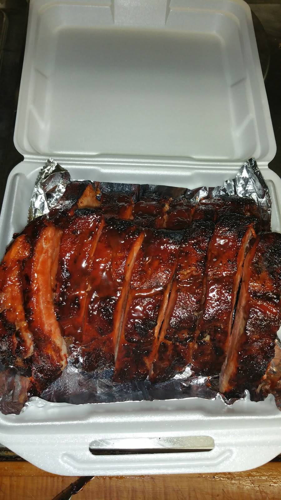 Three Star Bar-B-Q | restaurant | 42314 Hayes Rd, Clinton Twp, MI 48038, USA | 5866908185 OR +1 586-690-8185