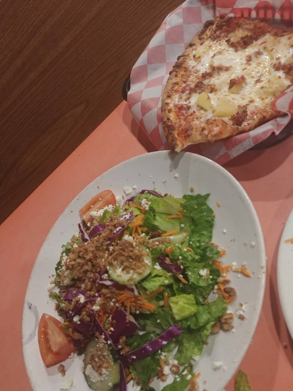 Southside Flying Pizza | restaurant | 2702 E Cesar Chavez St, Austin, TX 78702, USA | 5126006962 OR +1 512-600-6962