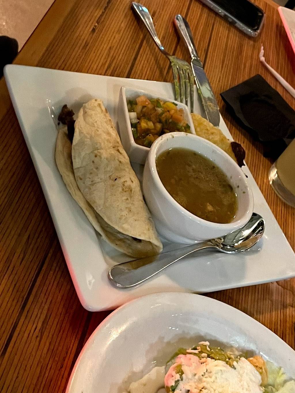 El Mirasol | restaurant | 938 N Loop 1604 W, San Antonio, TX 78232, USA | 2104798765 OR +1 210-479-8765