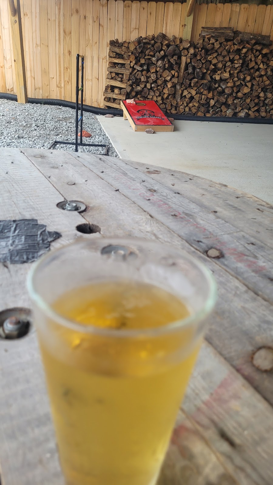 Cofer’s Garage | restaurant | 141 S Front St, Rockwood, TN 37854, USA | 8653540097 OR +1 865-354-0097