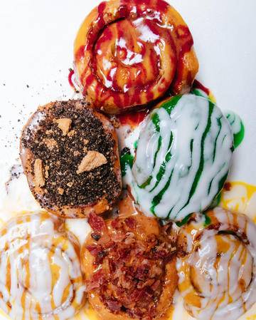 Slim & Huskys Pizza Beeria | restaurant | 1016 Howell Mill Rd, Atlanta, GA 30318, USA | 4044583327 OR +1 404-458-3327