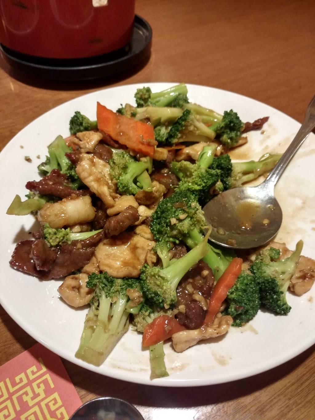 Golden Dragon Restaurant | restaurant | 2416 Thousand Oaks Blvd, Thousand Oaks, CA 91362, USA | 8053798858 OR +1 805-379-8858