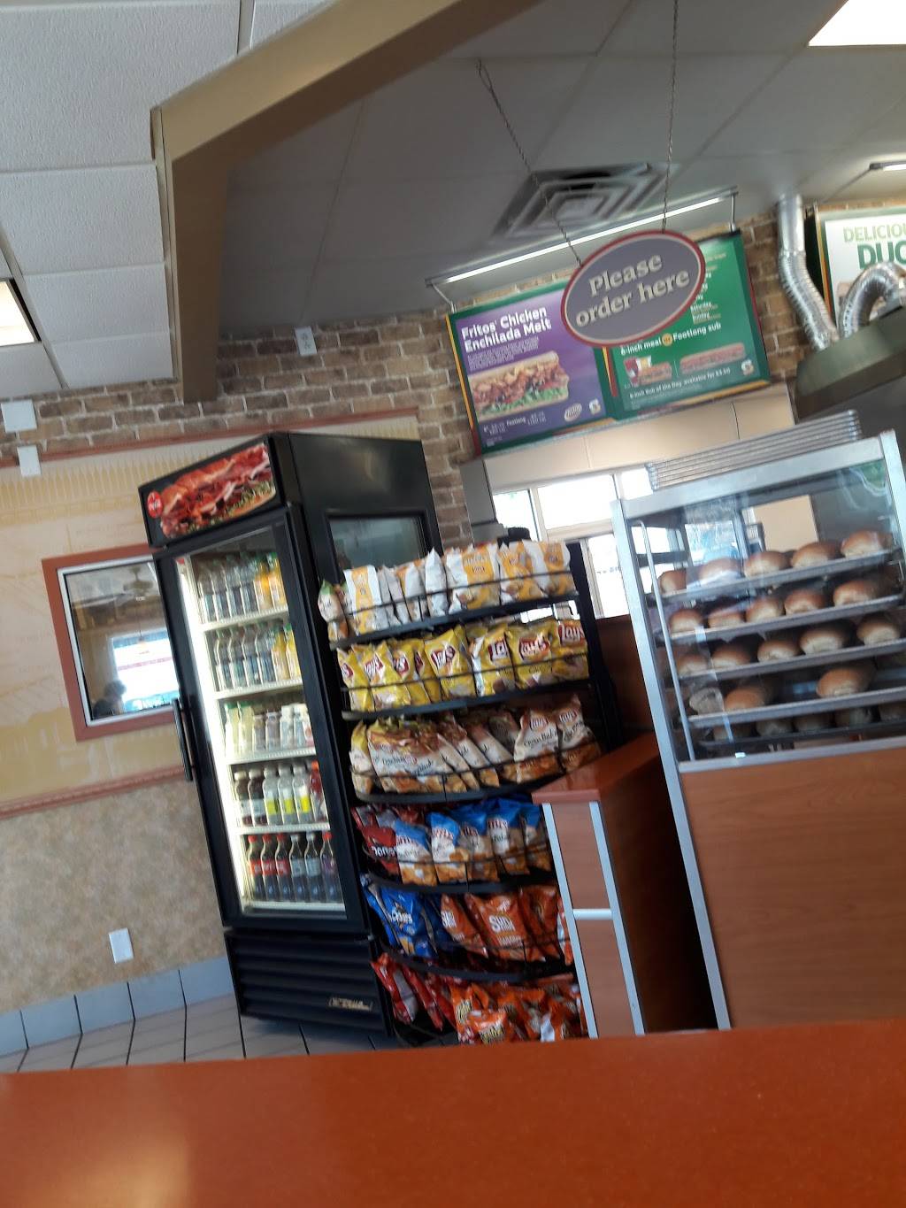 Subway Restaurants | restaurant | 960 N Perry St, Ottawa, OH 45875, USA | 4195233383 OR +1 419-523-3383