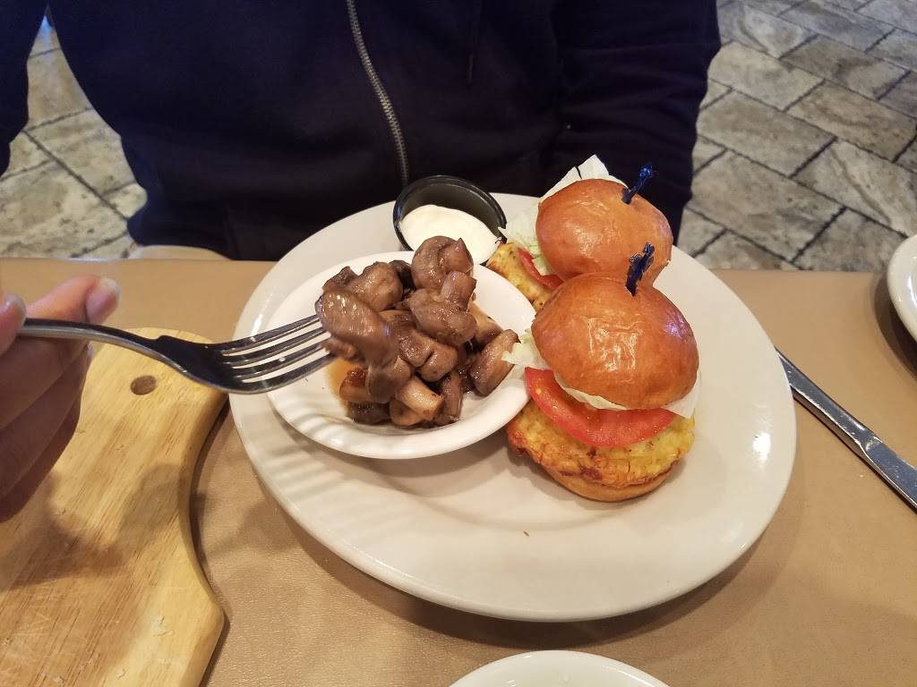 Hellas Restaurant and Lounge | night club | 8498 Veterans Hwy, Millersville, MD 21108, USA | 4109870948 OR +1 410-987-0948