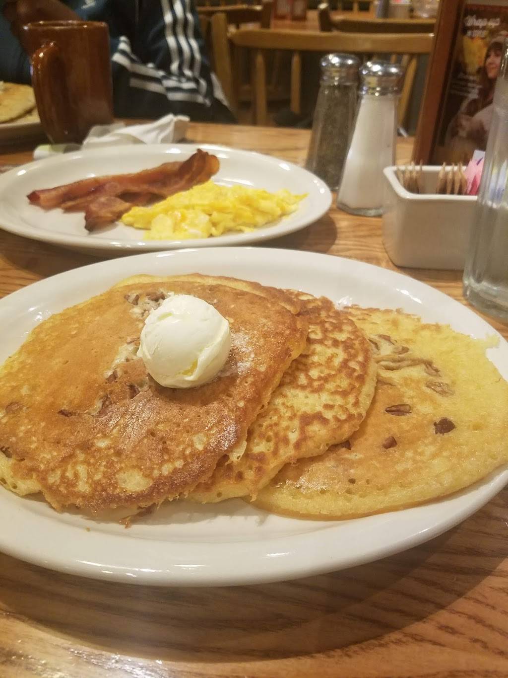 Cracker Barrel Old Country Store | restaurant | 1971 Carl D. Silver Parkway, Fredericksburg, VA 22401, USA | 5407858352 OR +1 540-785-8352