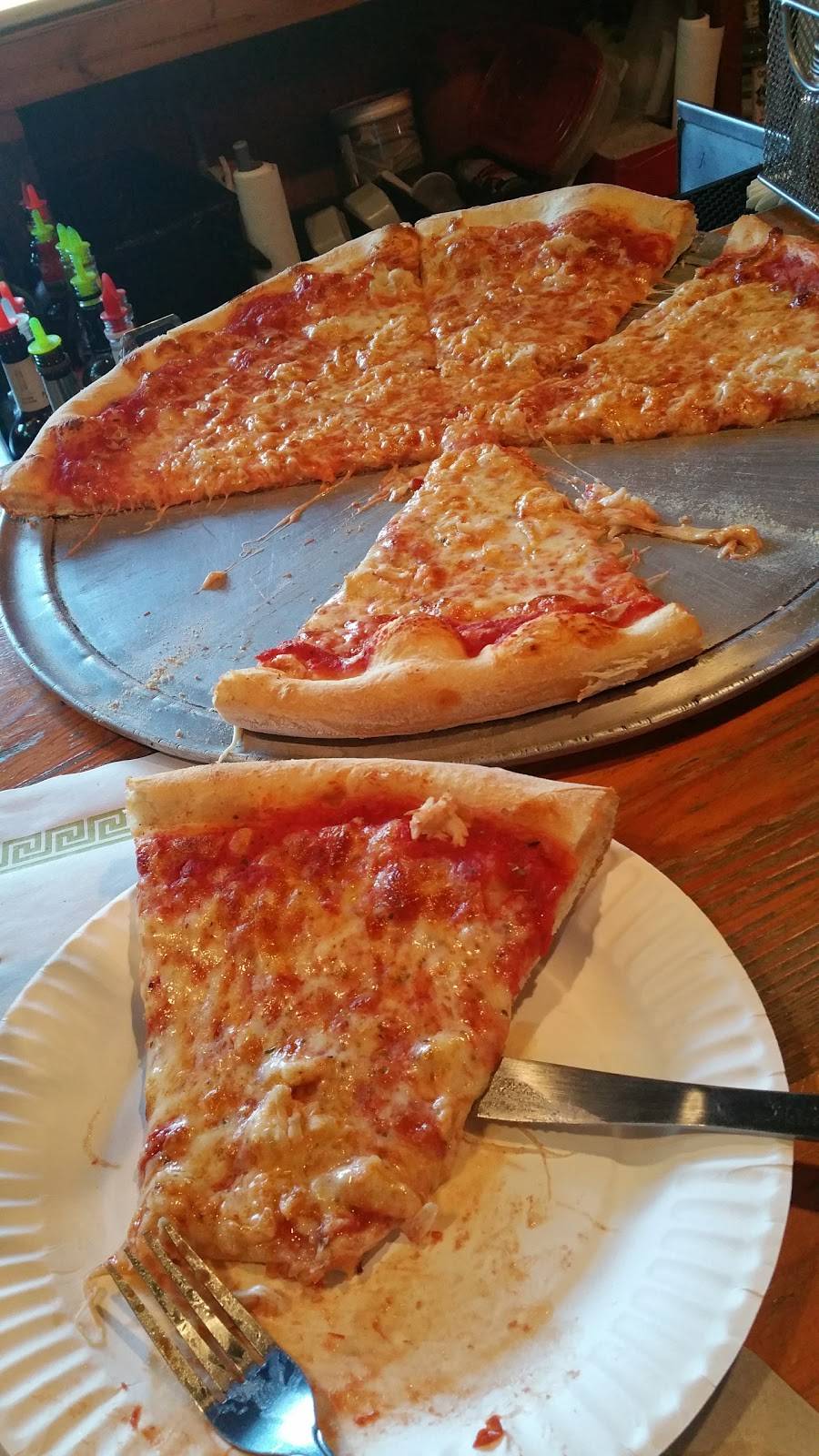 Hilltop Inn | restaurant | 825 Hilltop Rd, Elkton, MD 21921, USA | 4103981512 OR +1 410-398-1512