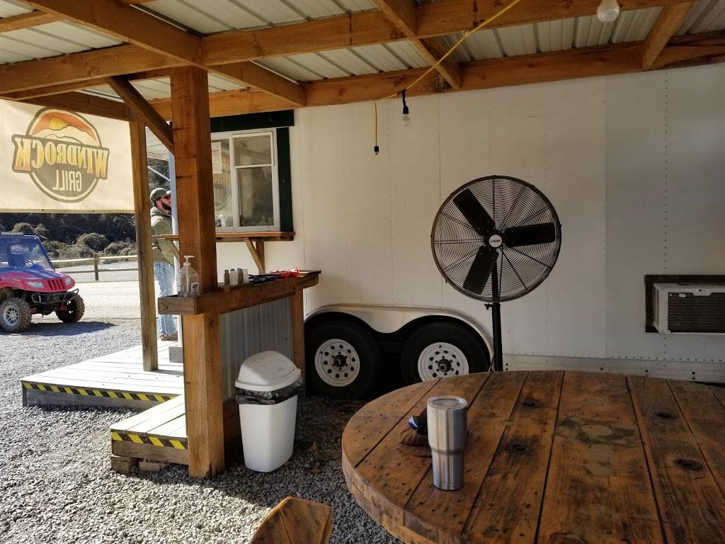 Windrock Grill | restaurant | 800-804 Windrock Rd, Oliver Springs, TN 37840, USA | 8652306552 OR +1 865-230-6552