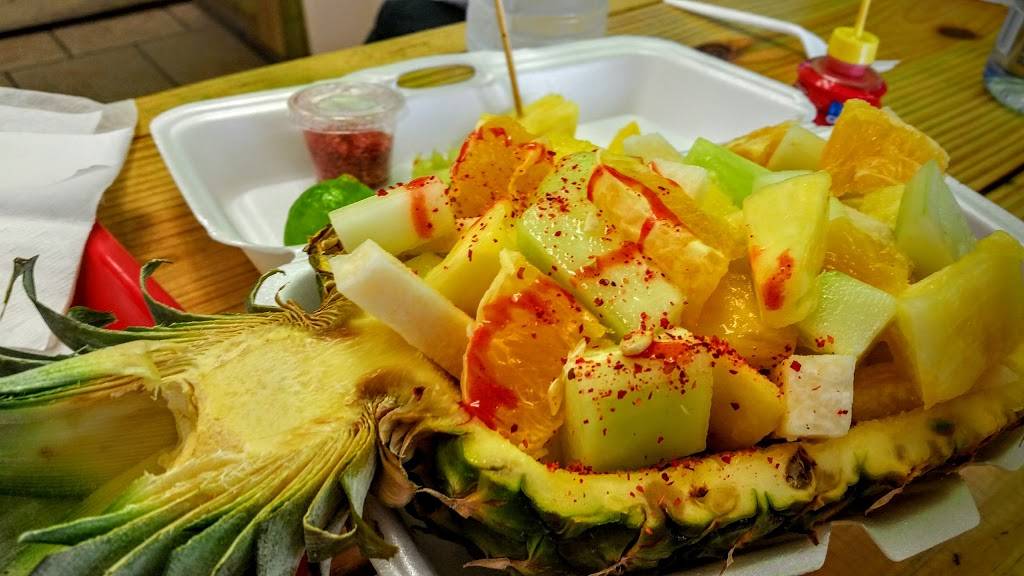 Piñas Locas | restaurant | 2413 Thousand Oaks, San Antonio, TX 78232, USA | 2104172620 OR +1 210-417-2620