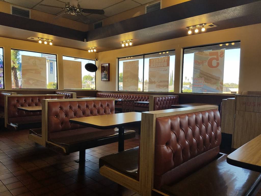 Fosters Freeze | restaurant | 3701 Wilson Rd, Bakersfield, CA 93309, USA | 6618323826 OR +1 661-832-3826