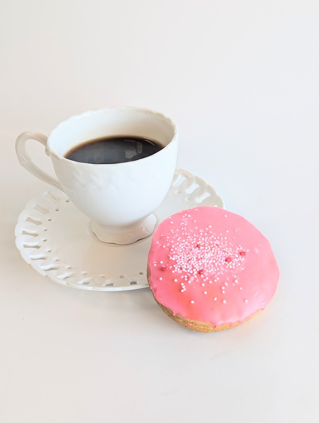 Alegrias Bakery and Pupuseria | restaurant | 2303 Soapstone Dr B, Reston, VA 20191, USA | 7038901113 OR +1 703-890-1113