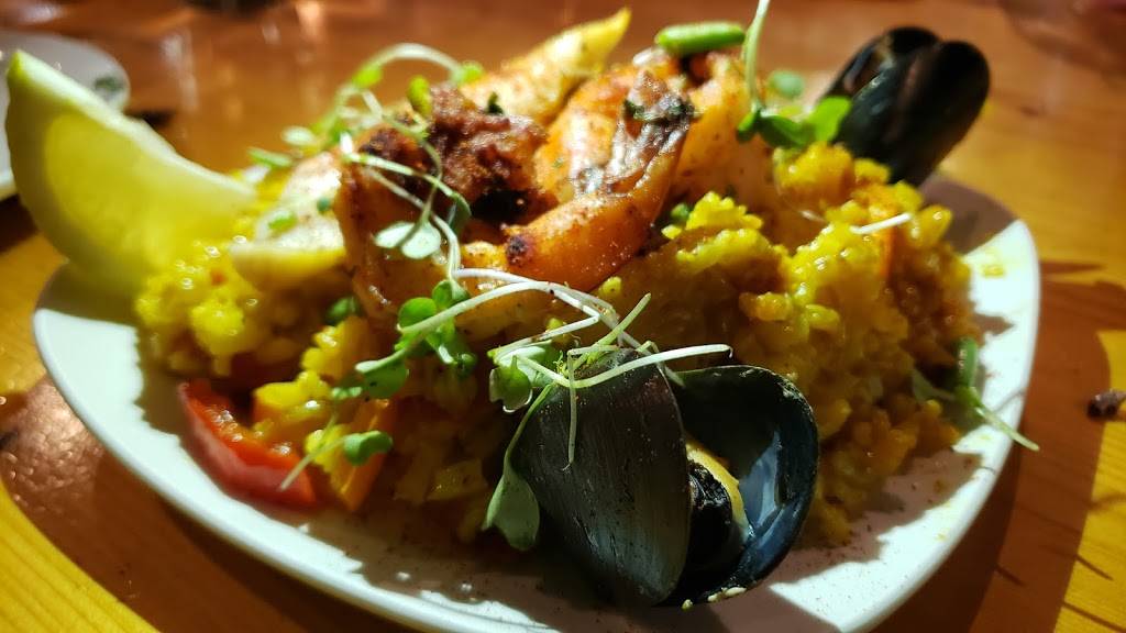 The front porch | restaurant | 136 N International Boardwalk, Redondo Beach, CA 90277, USA | 3103769215 OR +1 310-376-9215