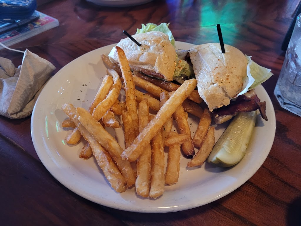 Hawks Bar & Grill | restaurant | 425 State St, Madison, WI 53703, USA | 6082564295 OR +1 608-256-4295