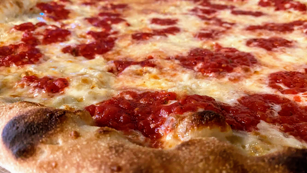 Breckenridge Ale House & Pizza | restaurant | 520 S Main St, Breckenridge, CO 80424, USA | 9707713637 OR +1 970-771-3637