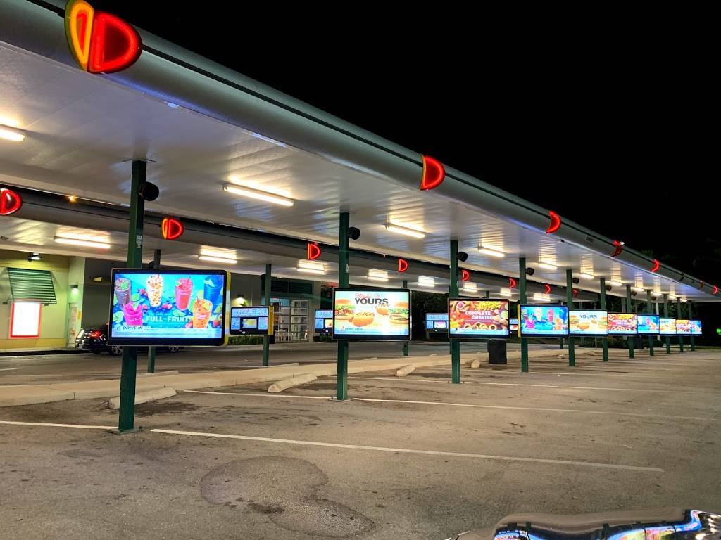 Sonic Drive-In | restaurant | 2660 NW 199th St, Miami Gardens, FL 33056, USA | 3056907065 OR +1 305-690-7065