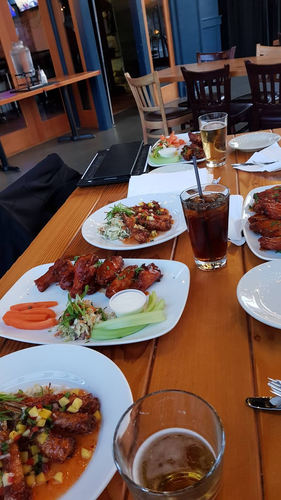 Art Marble 21 | restaurant | 731 Westlake Ave N, Seattle, WA 98109, USA | 2062230300 OR +1 206-223-0300